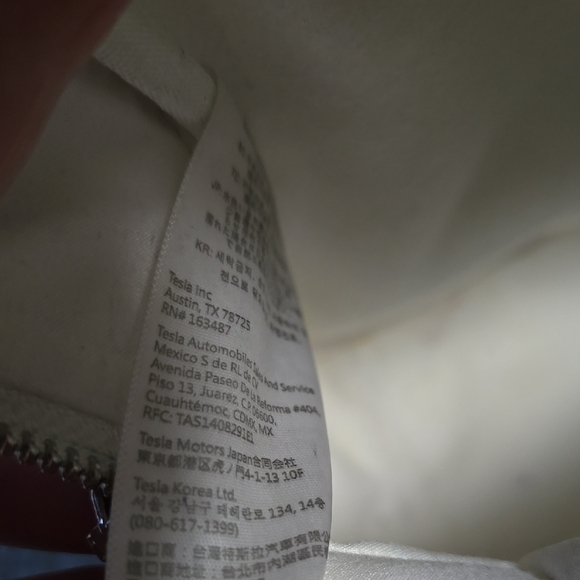 White Tesla mini brand backpack - Picture 3 of 16